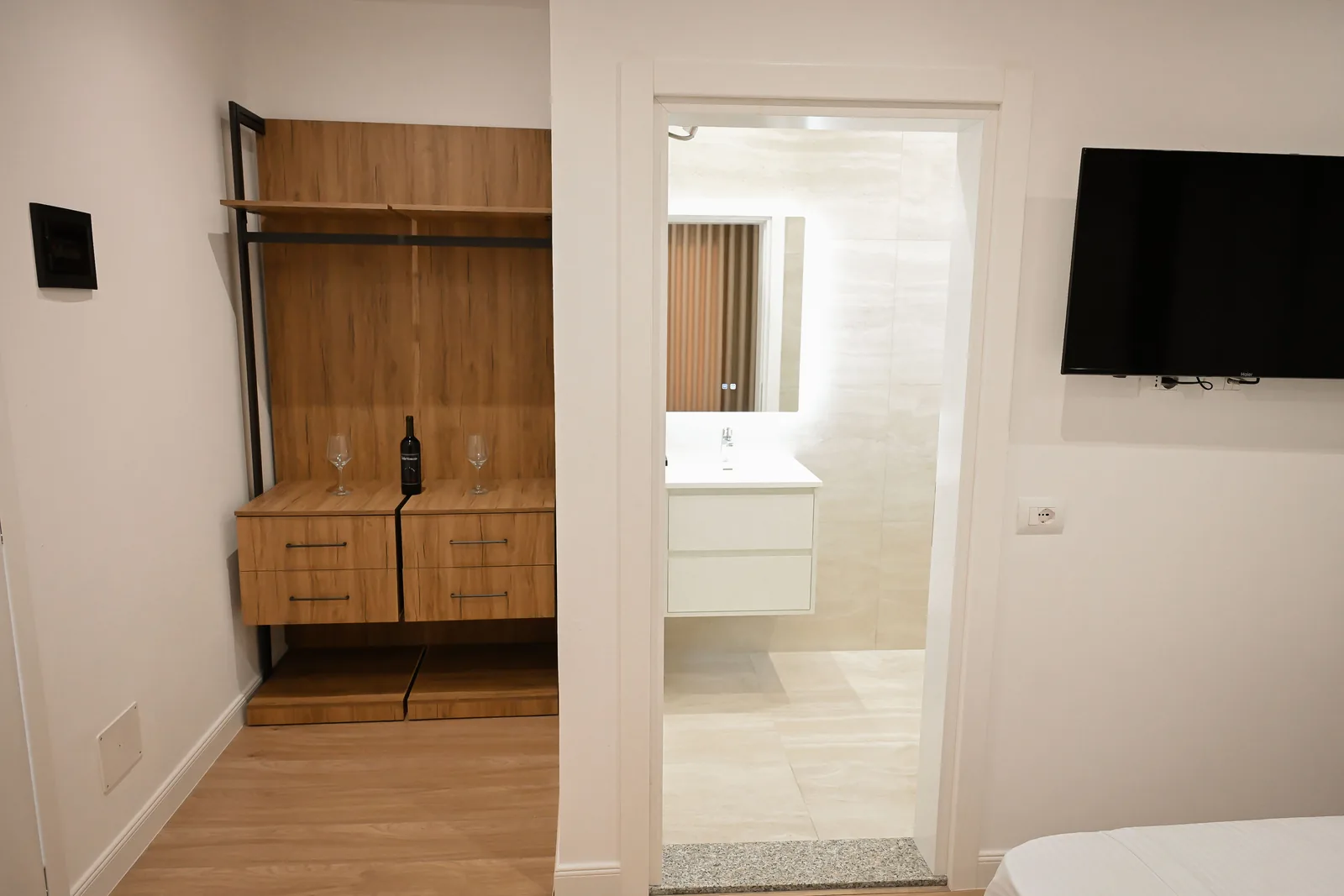 Dhomë Deluxe me Ballkon