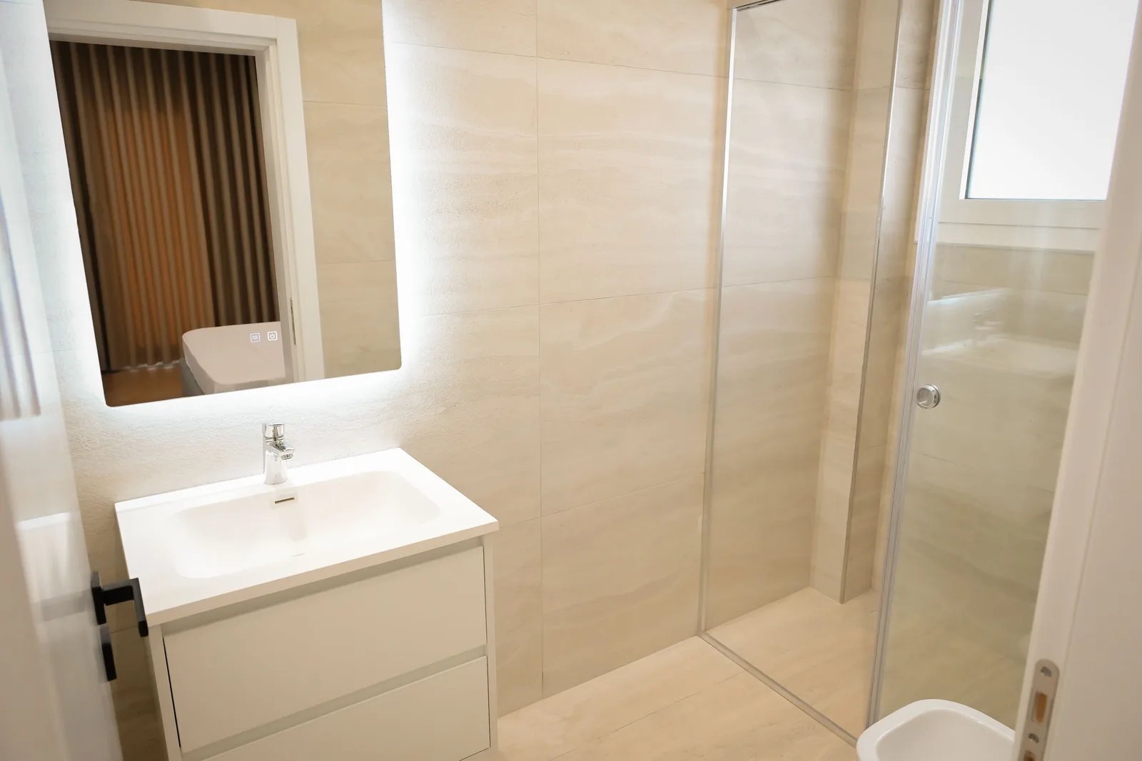 Dhomë Deluxe me Ballkon