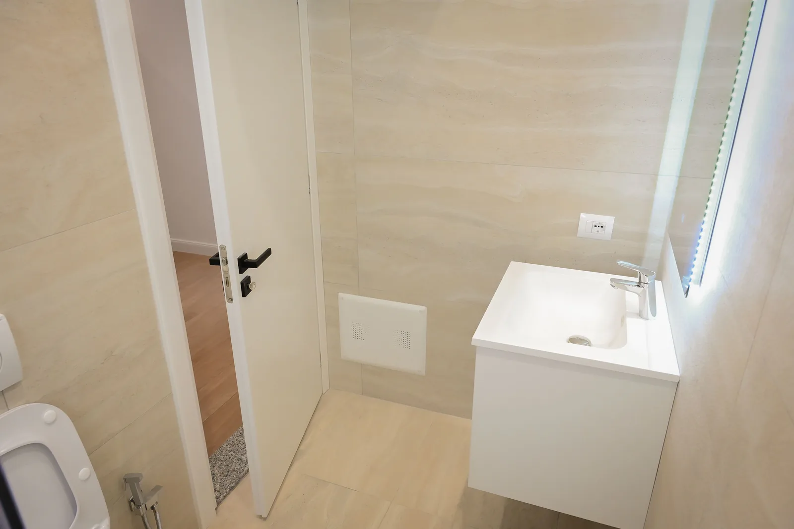 Dhomë Deluxe me Ballkon