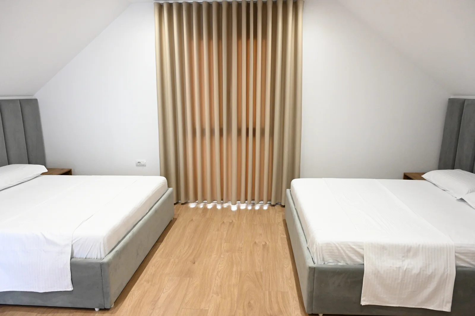 Deluxe me Dy King Size