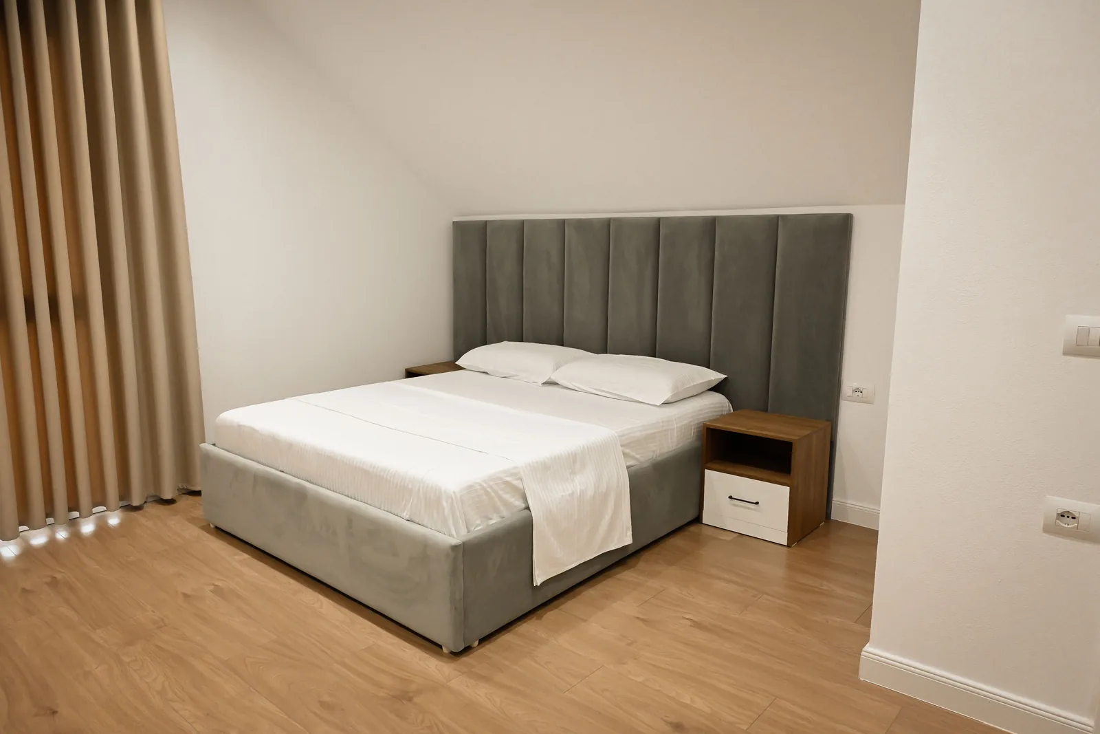 Deluxe me Dy King Size