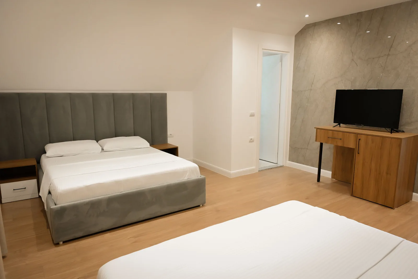 Deluxe me Dy King Size